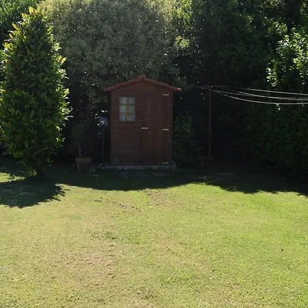 Girasole Gasthof Lari